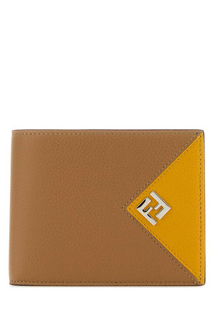 Beige leather wallet FENDI (7M0001B09X)