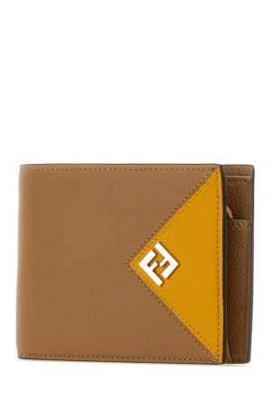Beige leather wallet FENDI (7M0001B09X)