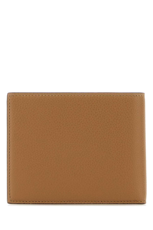 Коричневый кожаный кошелек FENDI (7M0001B09X)