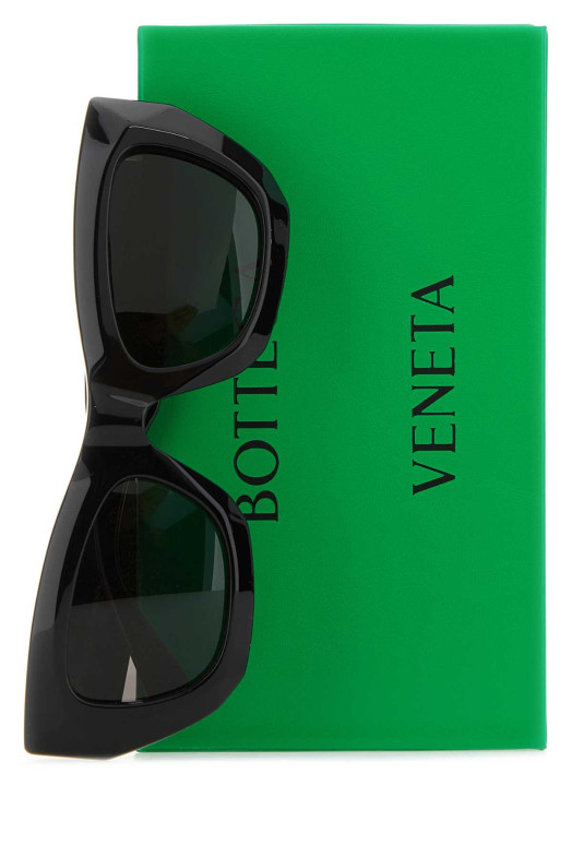 Чорні ацетатні сонцезахисні окуляри BOTTEGA VENETA (756442V2Q30)