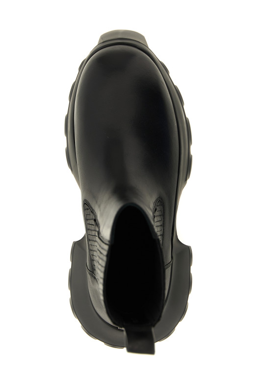 'Beatle Mega Tractor' ankle boots Black