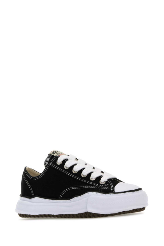 Black canvas sneakers Black MAISON MIHARA YASUHIRO (A01FW702)