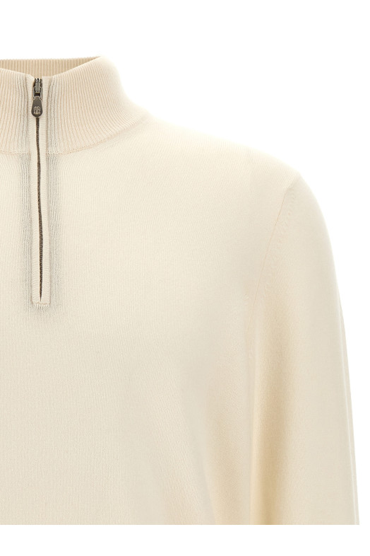 Cashmere sweater White