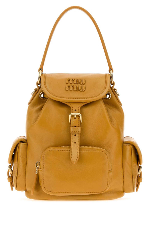 Кожаный рюкзак цвета горчицы MIU MIU (5BZ043AF6P)
