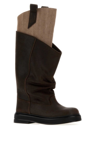 Chocolate leather New Robin Passeggiata boots THE ATTICO (261WSH00902MIX124AA)