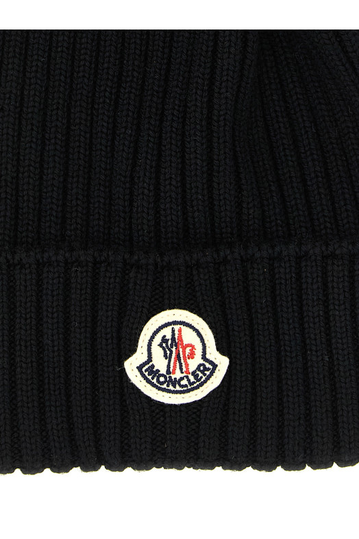 Pon pon wool beanie Black