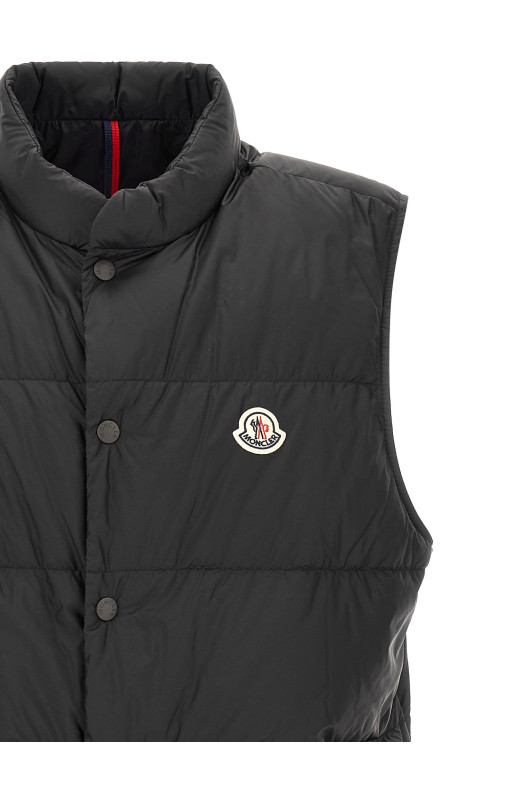 'Tuquerouye' vest Black