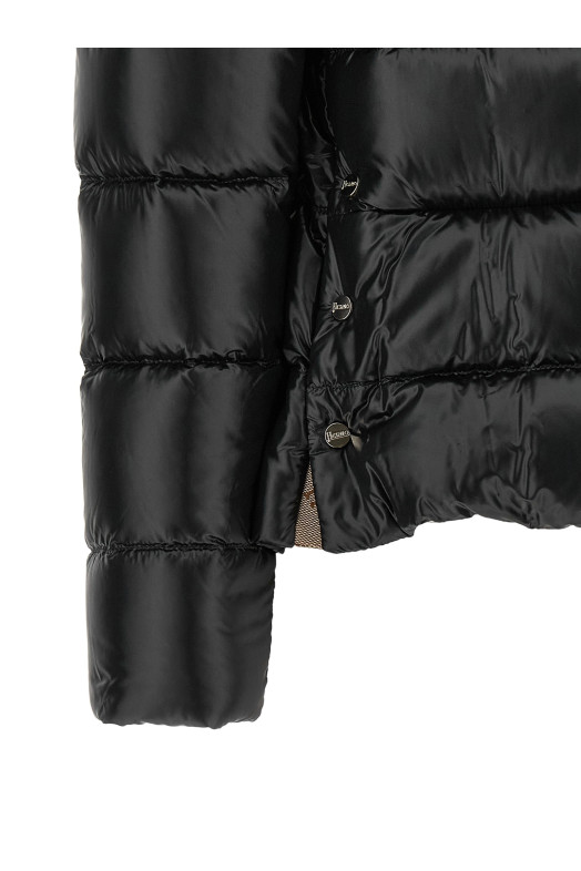 Wide neck down jacket Black