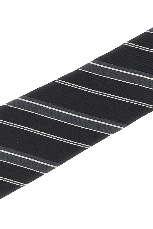 Diagonal striped tie Black