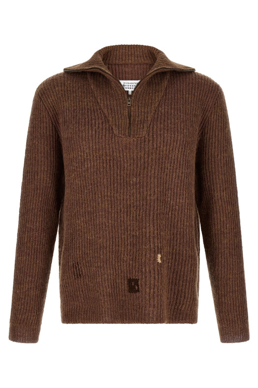 Mending sweater Brown