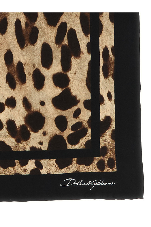 Leopard-print scarf Brown