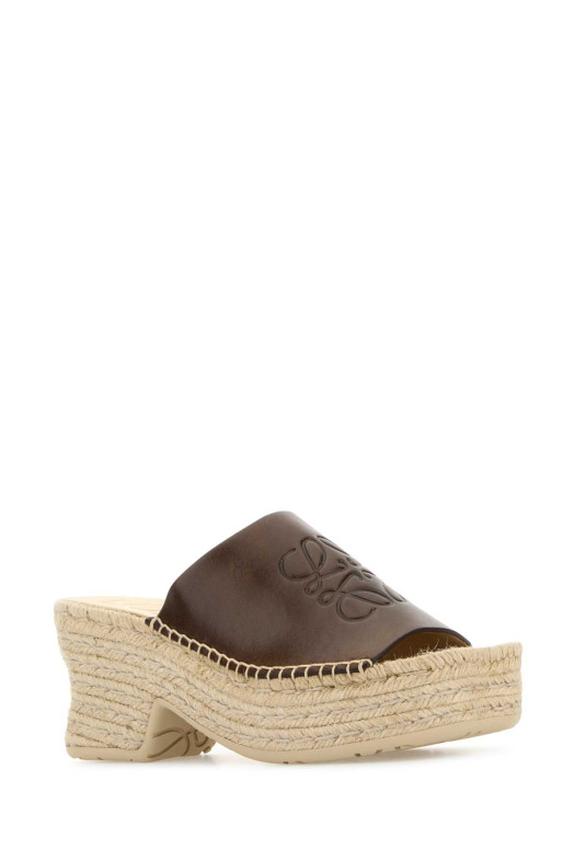 Zeppe Paula s Ibiza Petal in pelle marrone Brown LOEWE PAULA'S IBIZA (L616465X73)