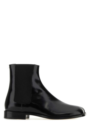 Black leather Tabi ankle boots MAISON MARGIELA (S57WU0150P3827)