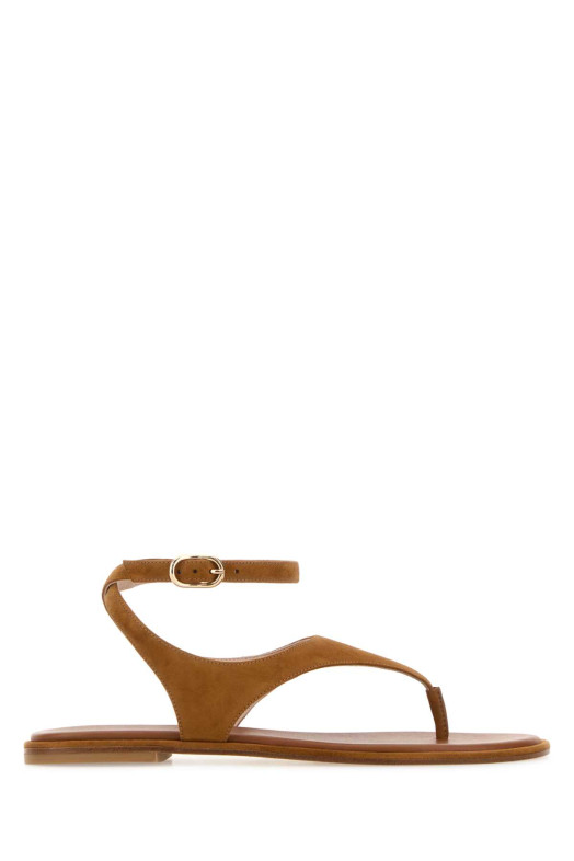 Сандалии-босоножки «Марли» из верблюжьей замши от STUART WEITZMAN (SN653)