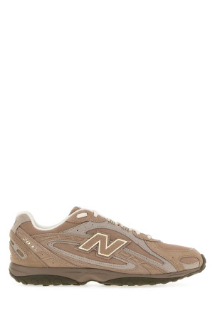 Кроссовки из замши цвета «грязь» 204L, зеленые, NEW BALANCE (U204LMMA)