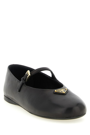 Triangle logo nappa ballet flats  Black