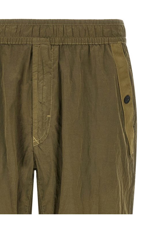 '3100011' joggers Green
