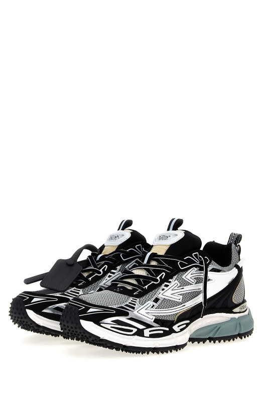 'Be Right Back' sneakers Black