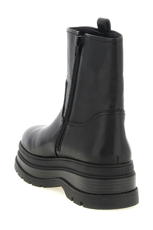 'Eva 02' ankle boots Black
