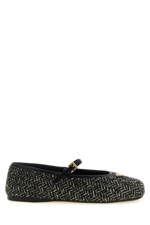 Mary Jane whale with logo Black-grey