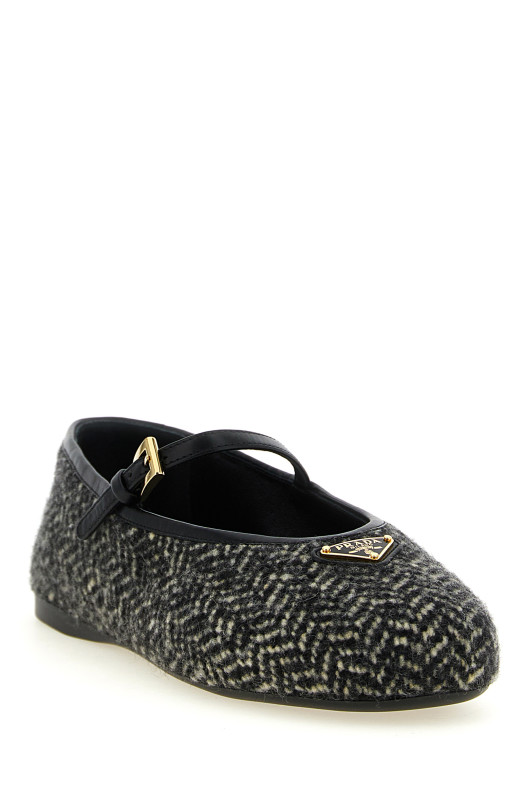 Mary Jane whale with logo Black-grey