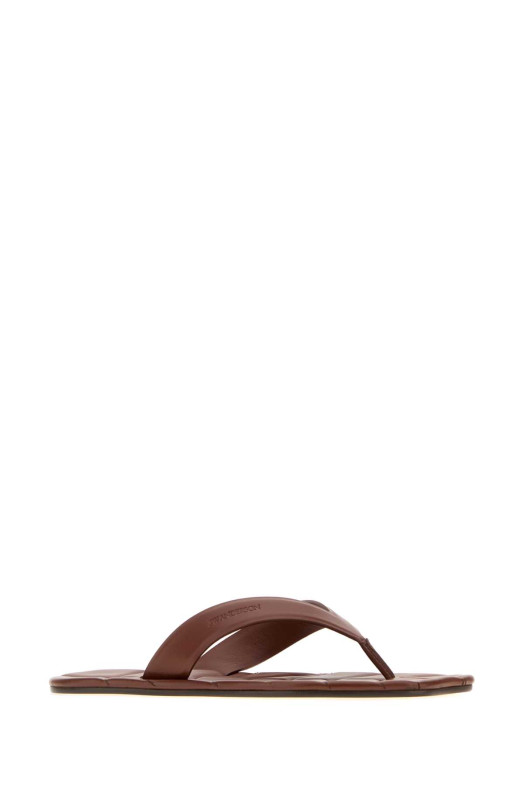 Chocolate leather thong slippers Red JW ANDERSON (SL0016LA0232)