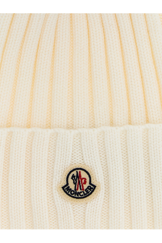 Pompon wool beanie White