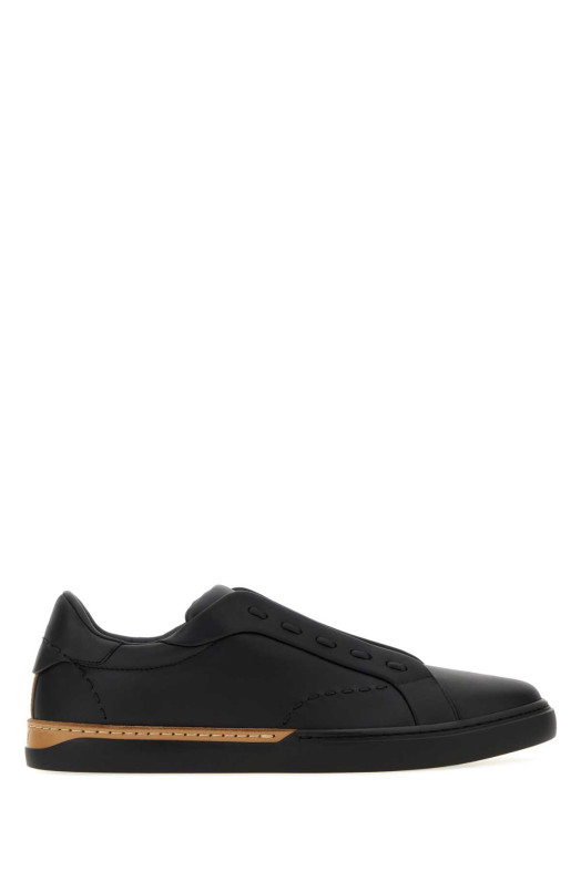 Black leather Fendi City slip ons FENDI (7E1937A2C9)