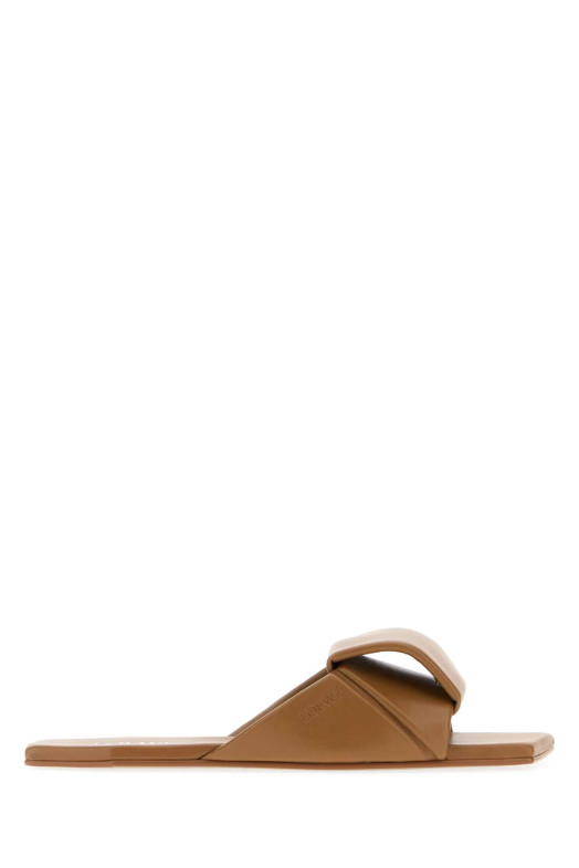 Camel leather Origami slippers LOEWE (L815465XBD)