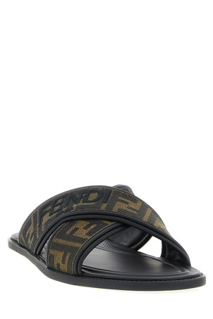 Logo slides Black