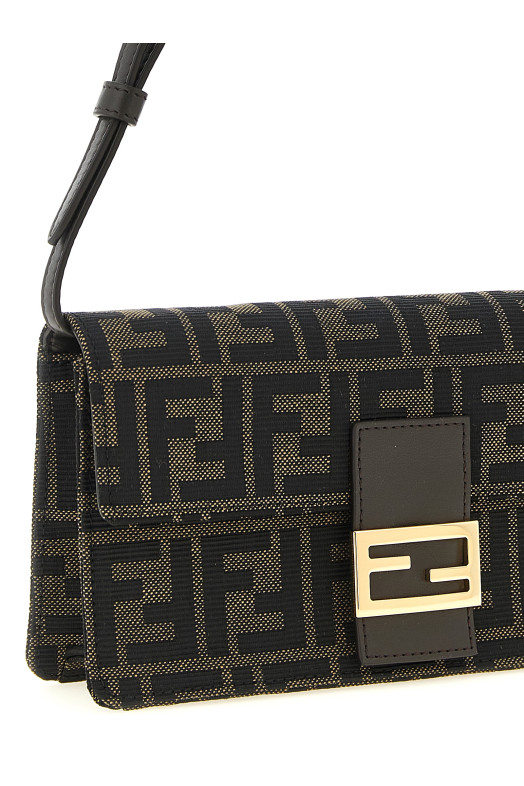 'Tube' wallet on chain Brown