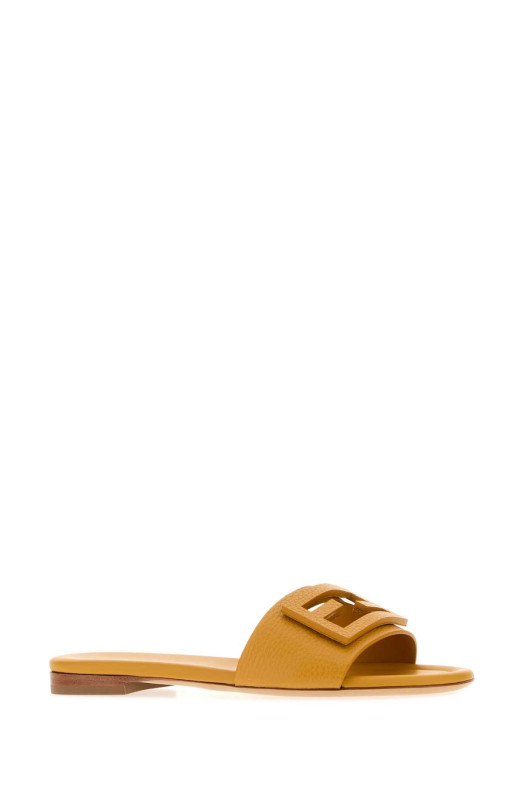 Mustard leather Baguette slippers FENDI (8R9264B1RF)