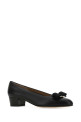 Black leather Vara pumps Black SALVATORE FERRAGAMO (017468574571)