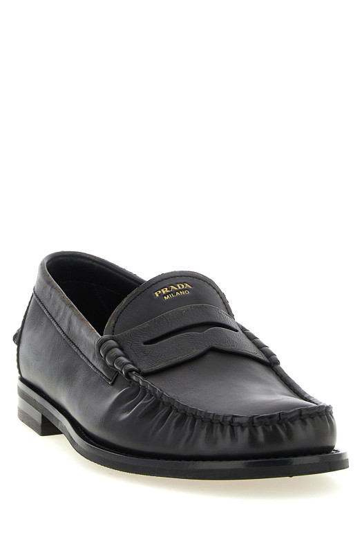 Antiqued leather loafers Black