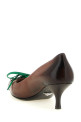 Leather pumps with laces Brown