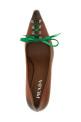 Leather pumps with laces Brown