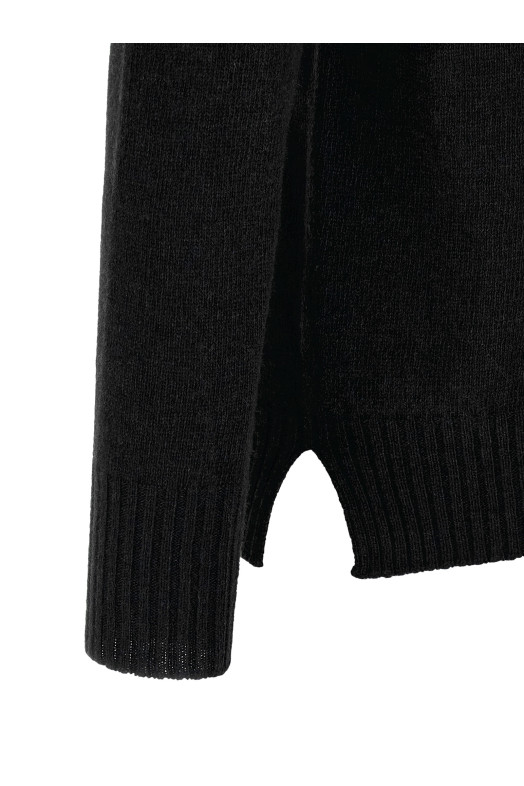 Crew-Neck Sweater with Slits Black