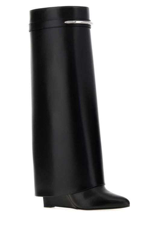 Black leather Shark boots GIVENCHY (BE703XE1J7)
