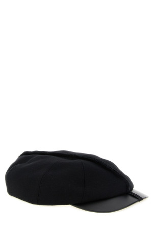 Visible stitching hat Black