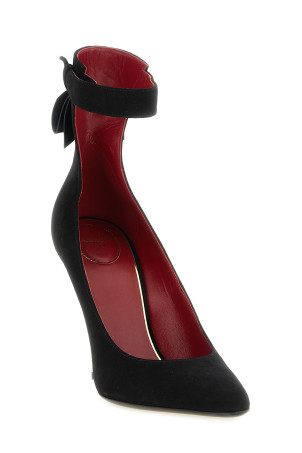Valentino Garavani 'Fatale' pumps Black