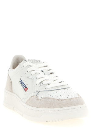 'Medalist Low' sneakers White