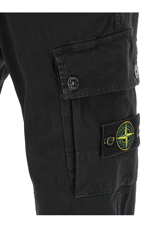 '3100034' cargo pants with logo badge Black