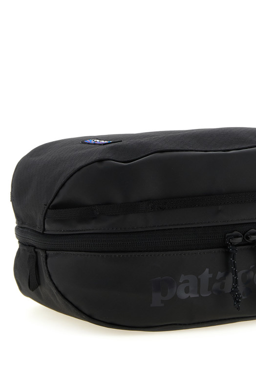 'Black Hole Cube' organizer bag Black