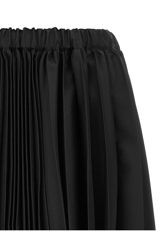 Asymmetrical pleated skirt Black