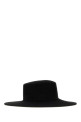 Black flannel hat Black ALANUI (LWLA034E26FAB0011010)