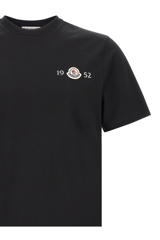 Футболка с логотипом-нашивкой, чёрная MONCLER L20918C000528790F999