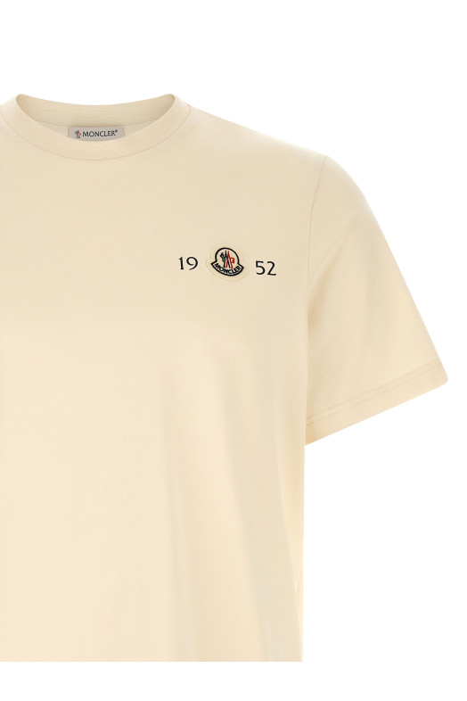 Футболка с логотипом-нашивкой, белая MONCLER L20918C000528790F034