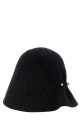 Шерстяная шапка, черная JACQUEMUS 26HACW00772AN00004990