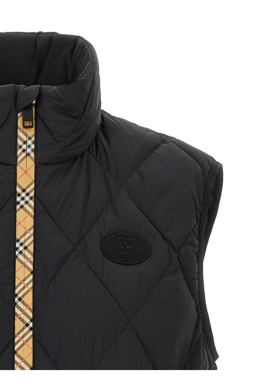 'Acresford' vest Black