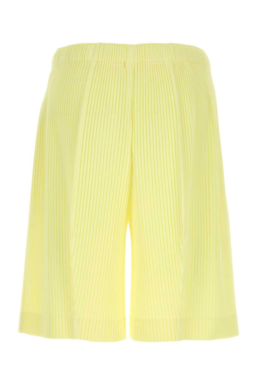 Жёлтые полиэстеровые шорты-бермуды HOMME PLISSE' ISSEY MIYAKE (HP68JF083) HOMME PLISSE' ISSEY MIYAKE